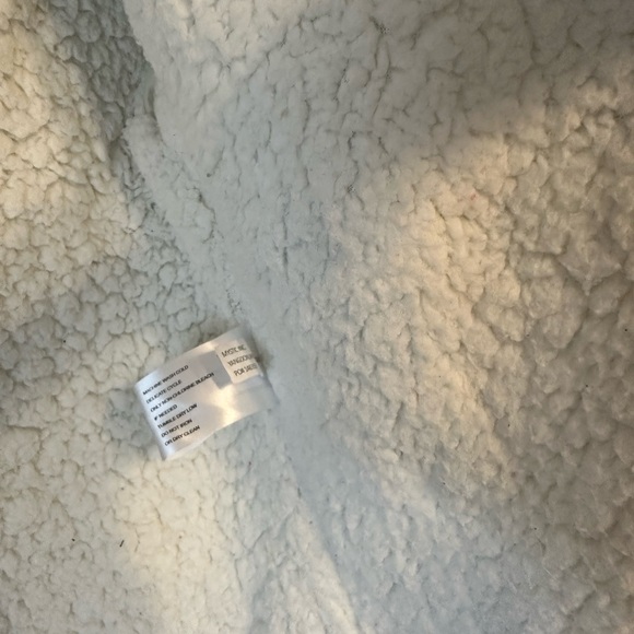 SOLD Michael Kors Girls Puffer Coat Pale Blue With Faux Fur Lining & Hood 10/12 - Picture 11 of 14